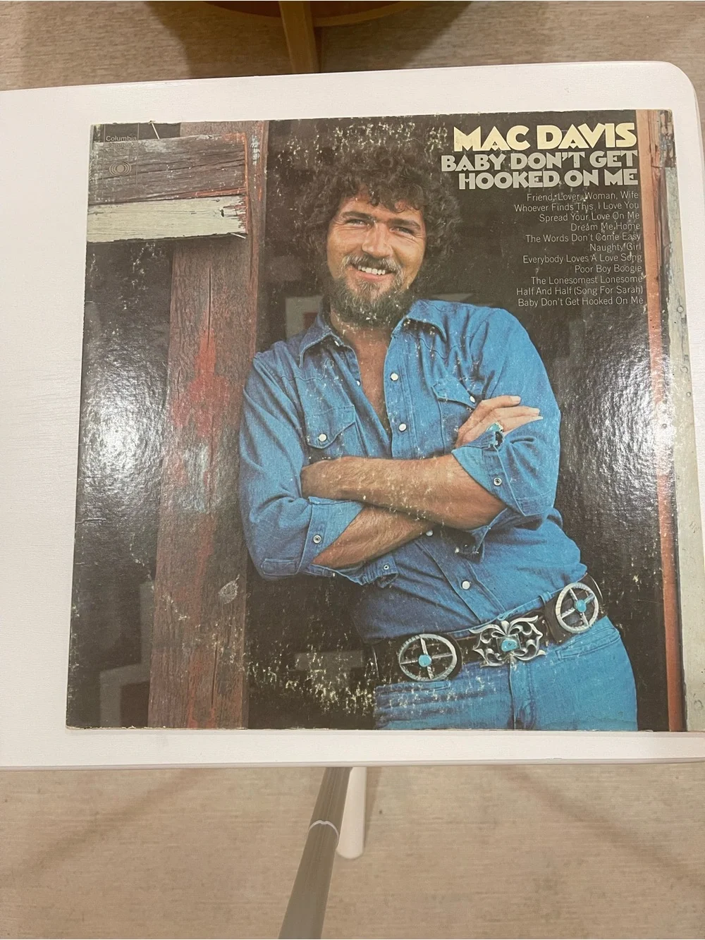 Mac Davis - Baby Don't Get Hooked On Me (Vinyl LP) - Picture 1 of 2